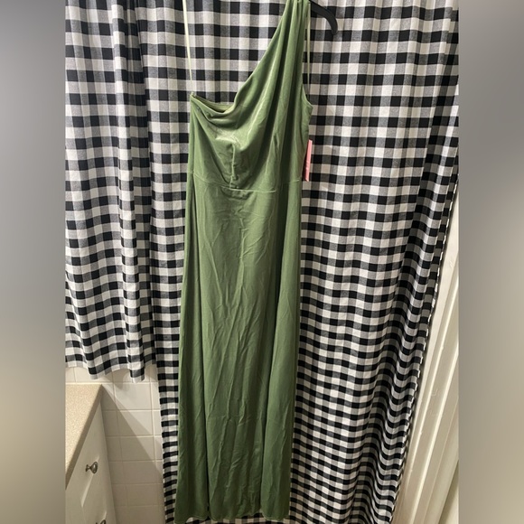 New W/Tag, Sage Green,  Velvet, Kira style Birdy Grey bridesmaid dress - Picture 1 of 5